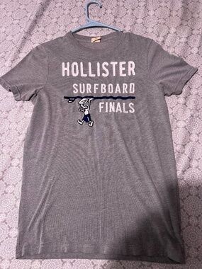 T-Shirt Hollister